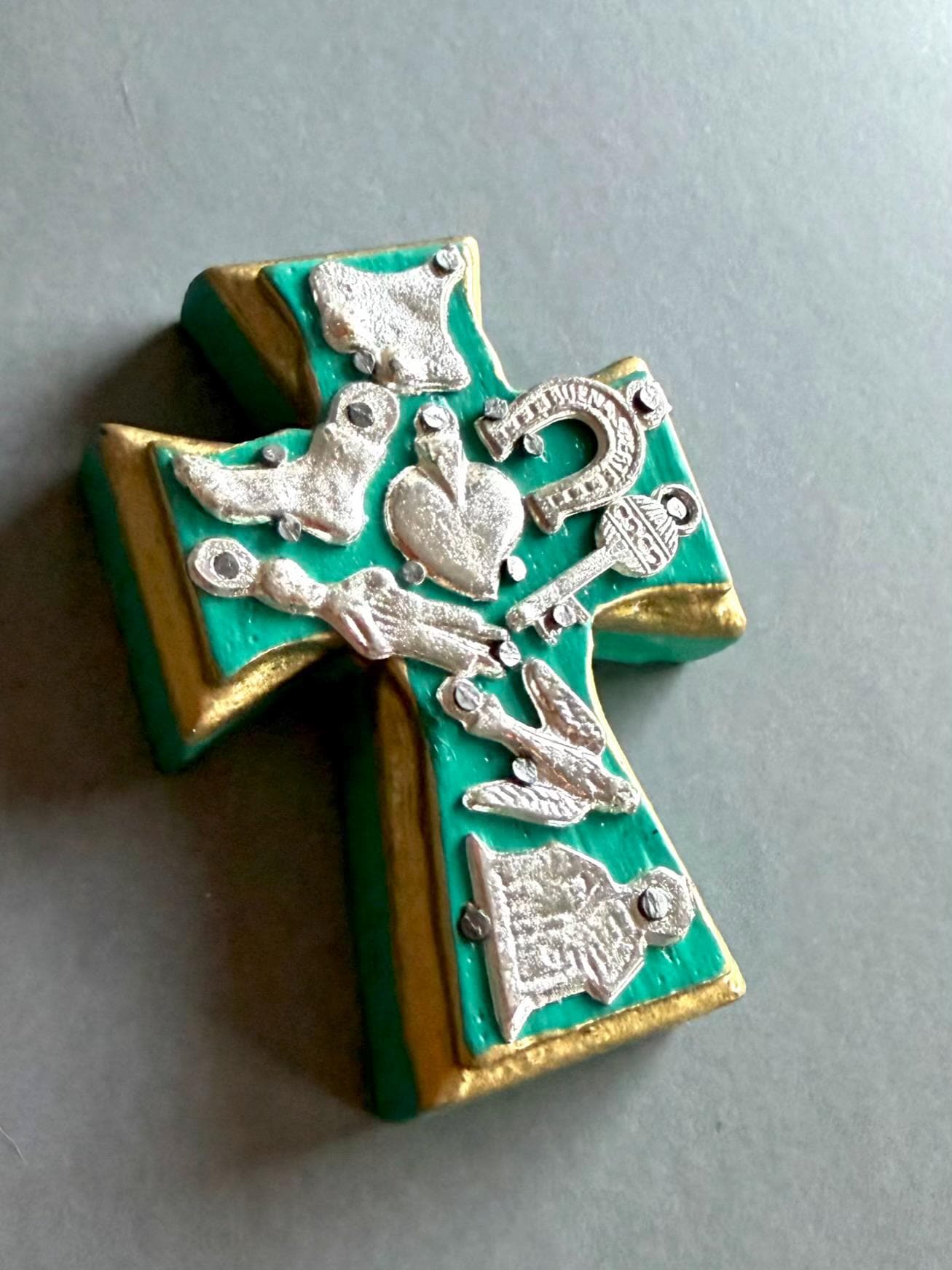 Mini Milagritos Wood Cross