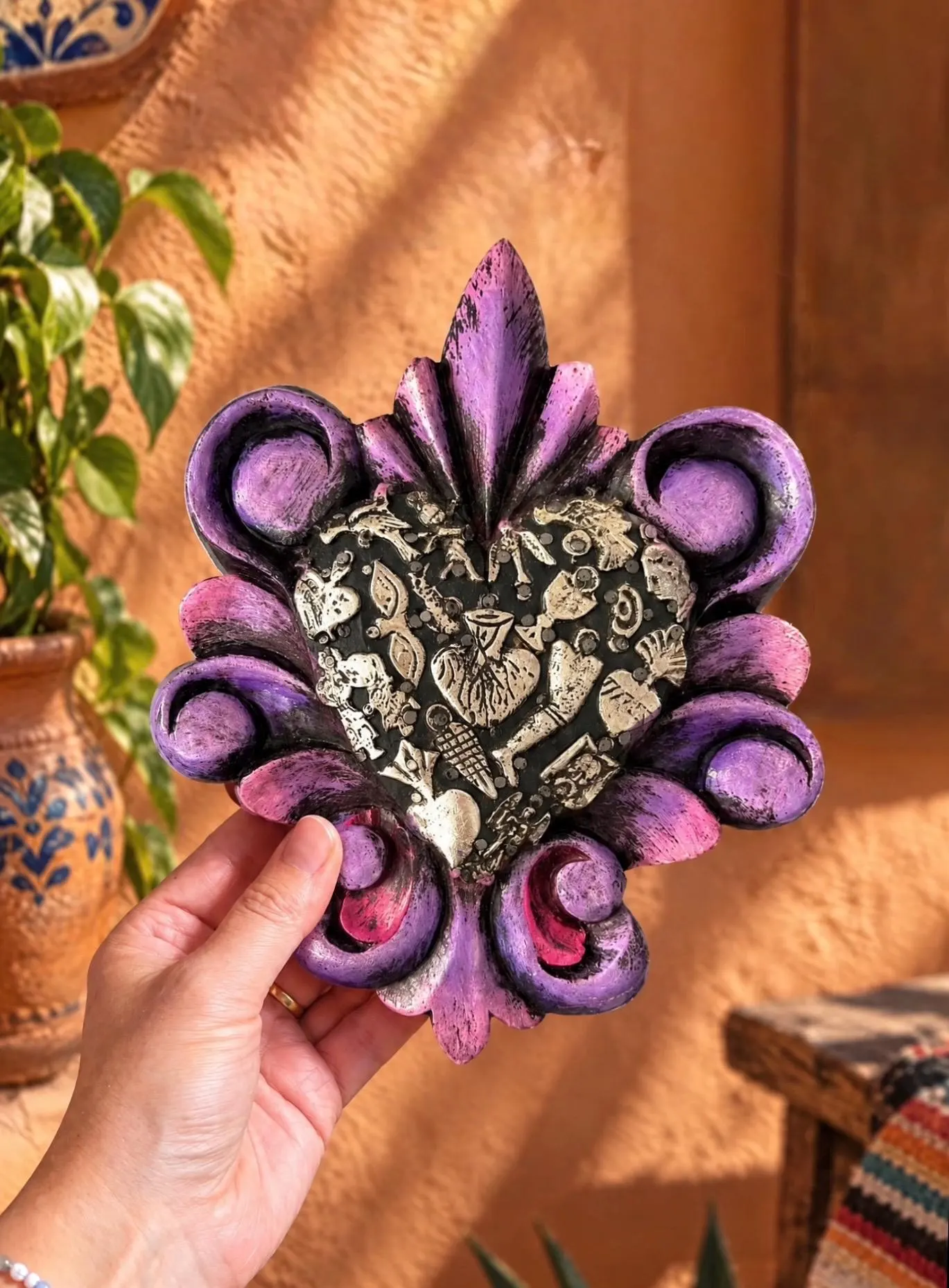 Carved Wood Sacred Heart, Hand Painted Milagro Wall Decor, Mexican Folk Art Gift, Vintage Medium Colonial Esfumado Milagritos 6”x 8”
