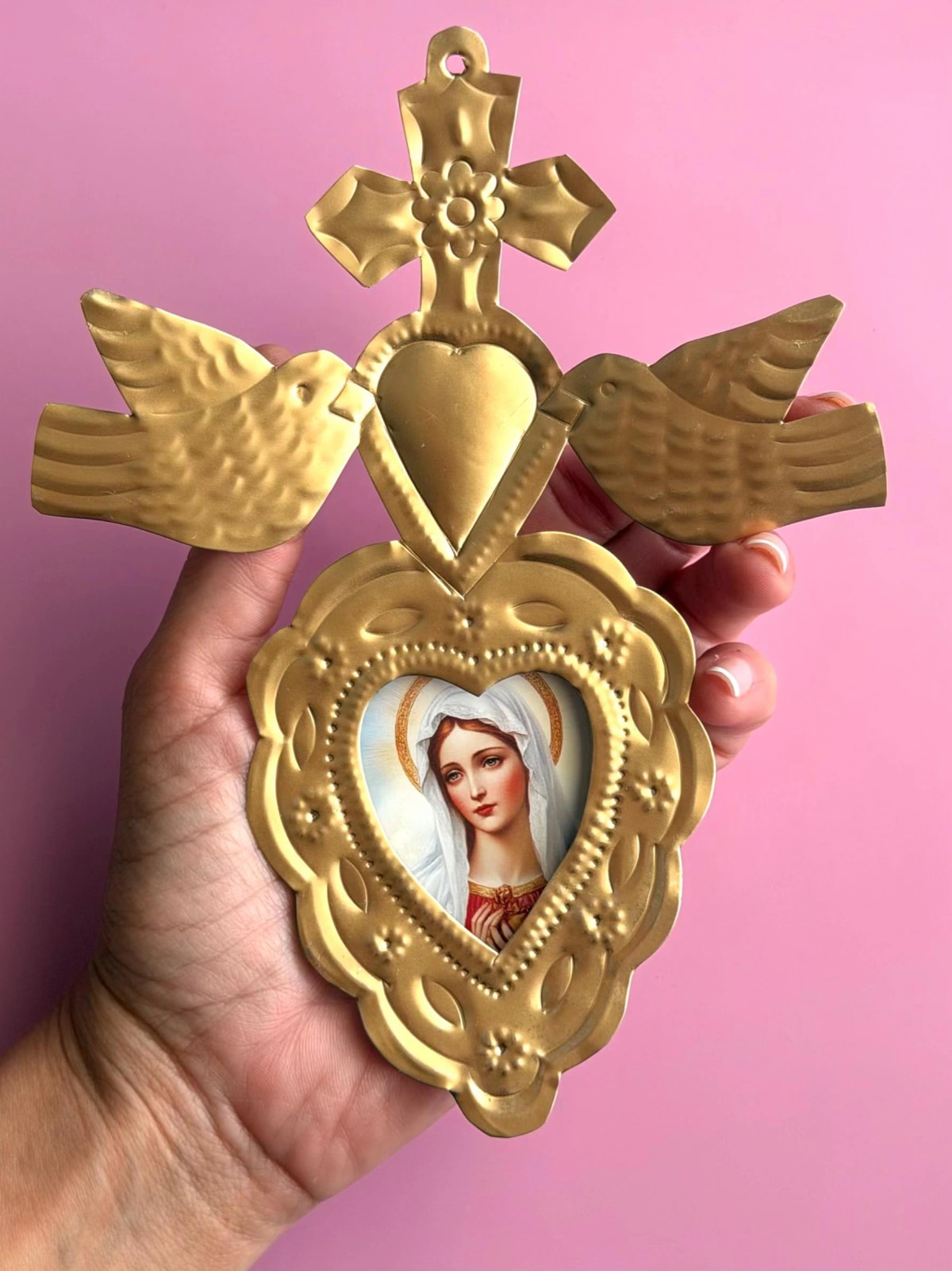 Nicho Virgin Mary