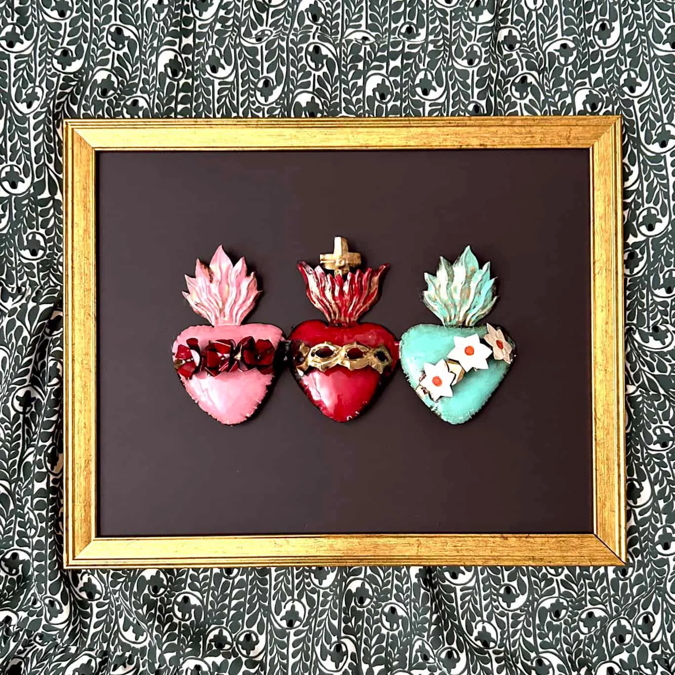Triple Corazon Espinas de Flores y Rosas
